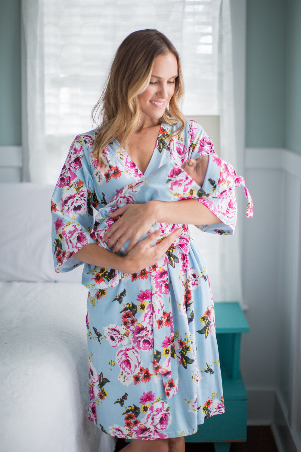 Blue RAINBOW Baby Maternity Robe and Matching Gown Set with Baby Swadd –  Millie Mae Clothing