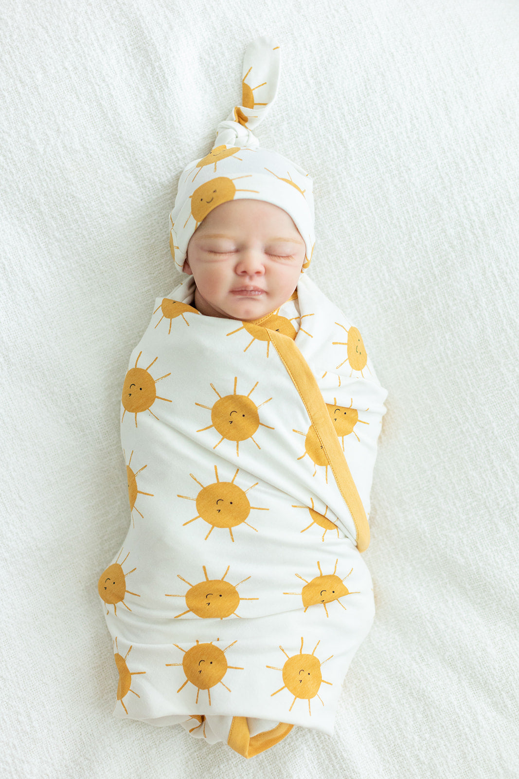 Newborn receiving blanket and hat set hot sale